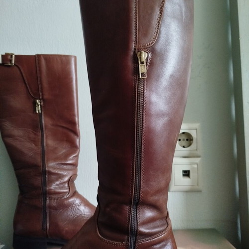 Spanish leather riding boots, brown, size 39, new