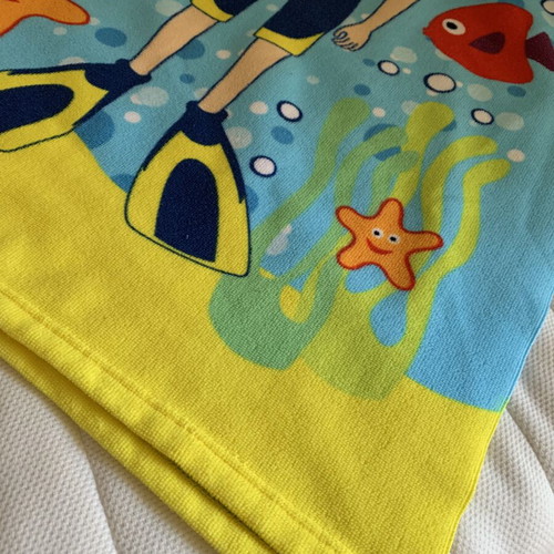 Poncho children's towel like new