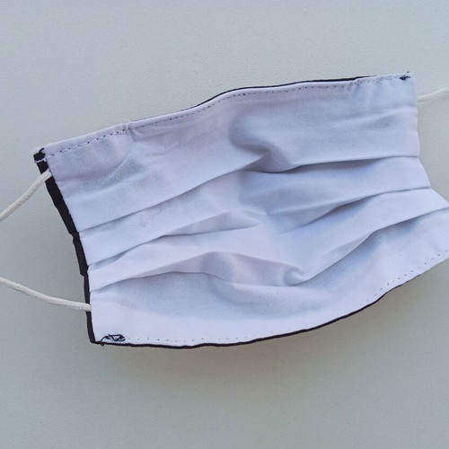Fabric children's mask used, washable, reusable