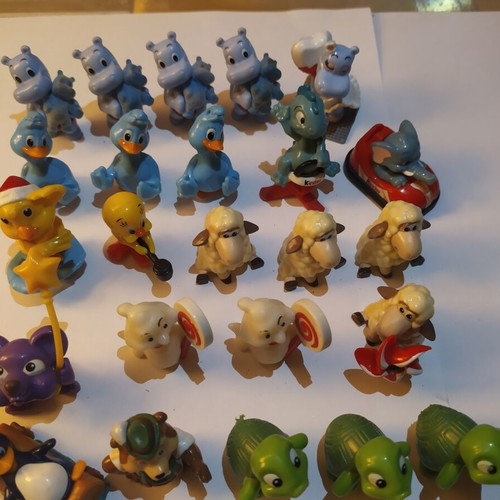 Kinder figures used