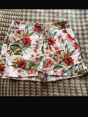 Zara fabric shorts like new, multicolored, size S