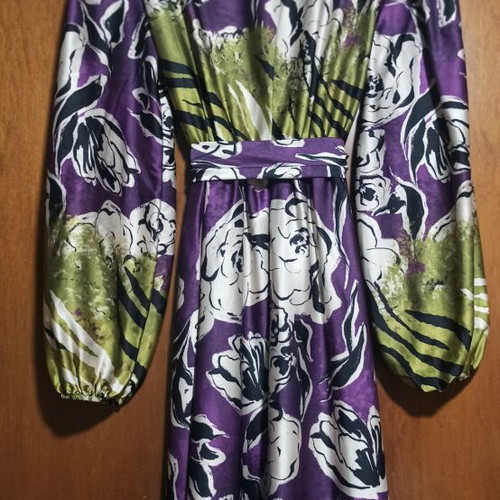 Satin evening dress floral size large with belt like new