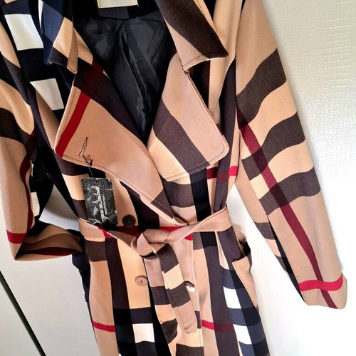 All of you checked coat 100% cotton new with belt size M