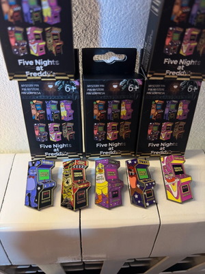 Five Nights at Freddy’s Arcade Pins καινούργια