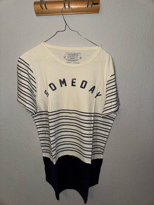 Ανδρική μπλούζα Pull&Bear ριγέ Someday μέγεθος M μεταχειρισμένη