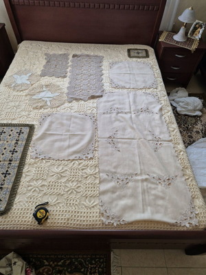 Handmade table linens set of 9 pieces new