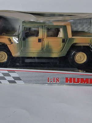 Maisto Hummer metal model scale 1:18 new
