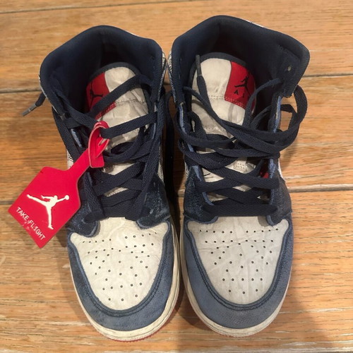 Jordan 1  MID SE