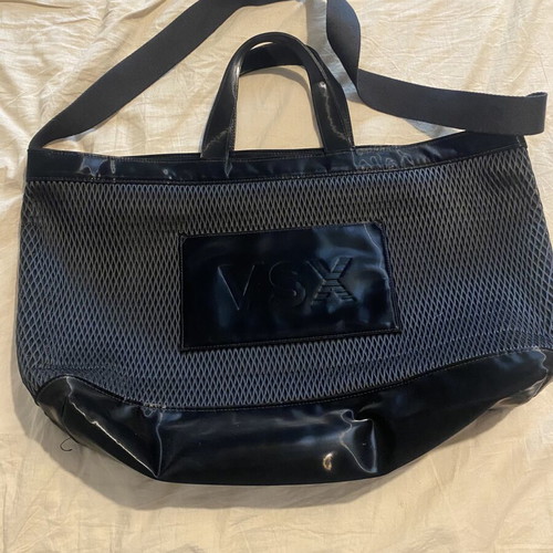 Victoria's Secret shoulder bag new, black