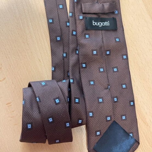 Bulgatti tie 100% silk brown new