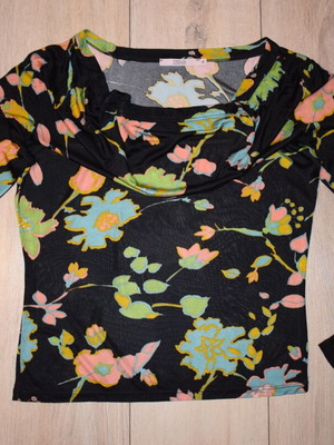 Red Valentino blouse with flowers like new, size 46