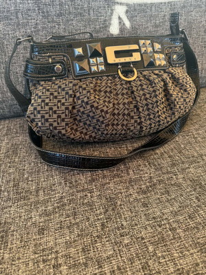 Guess Y2K vintage shoulder bag used, black and beige