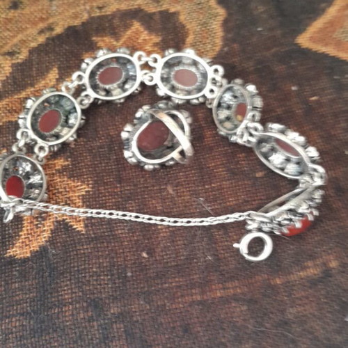 Vintage bracelet and ring set used