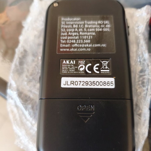 Akai Battery Pocket Radio new, unused