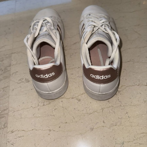 Adidas Court 2.0 sneakers used, size 38 2/3, model ART EF0101