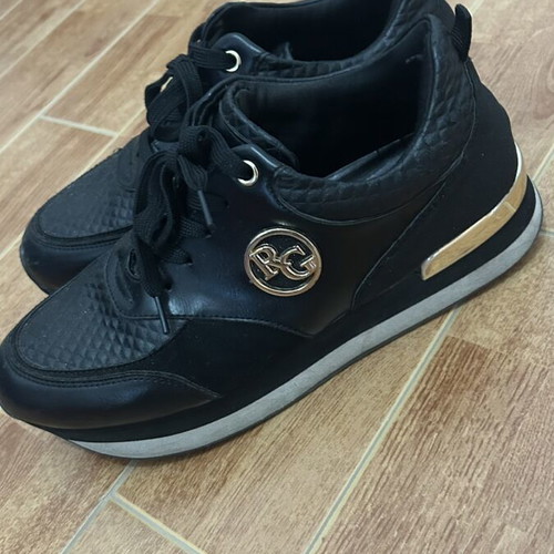 Renato Garini women's sneakers size 39 used, black