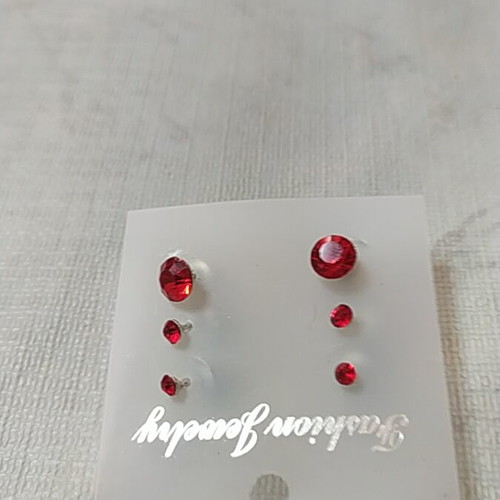 Pierced earrings set of three red, new, different sizes