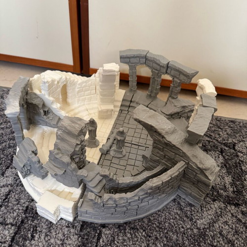 Lord of the Rings 3D Weathertop Terrain Piece like new, 30x40 resin