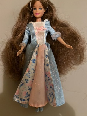 Erika mini collectible doll