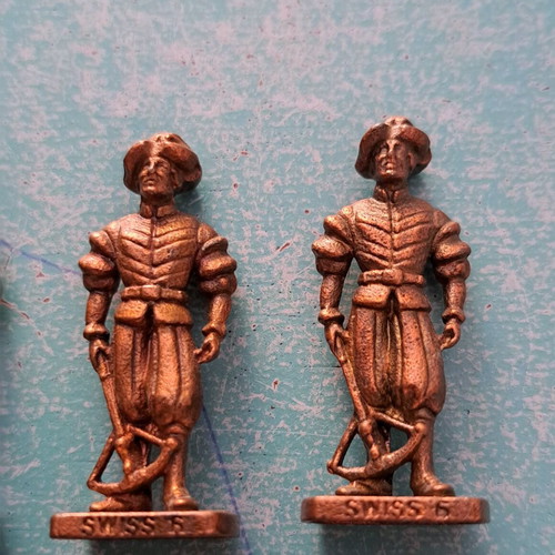 Swiss Guard Chess Set used, 8 bronze figures from 1960-1980