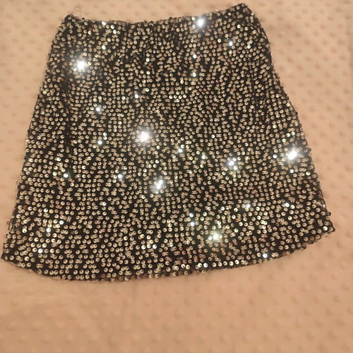 Girls' skirt size 158 cm new, black and silver with zipper