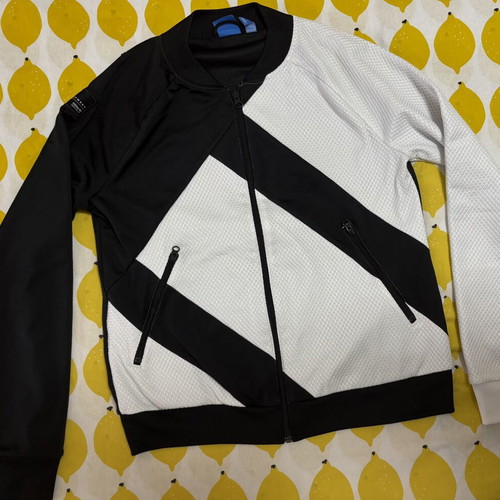 Adidas Originals women's top size S like new