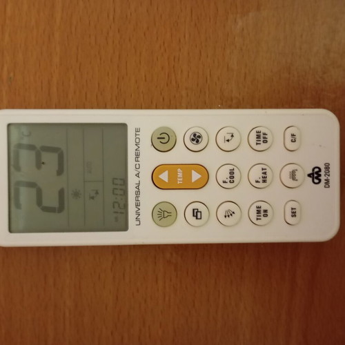 Universal AC remote control