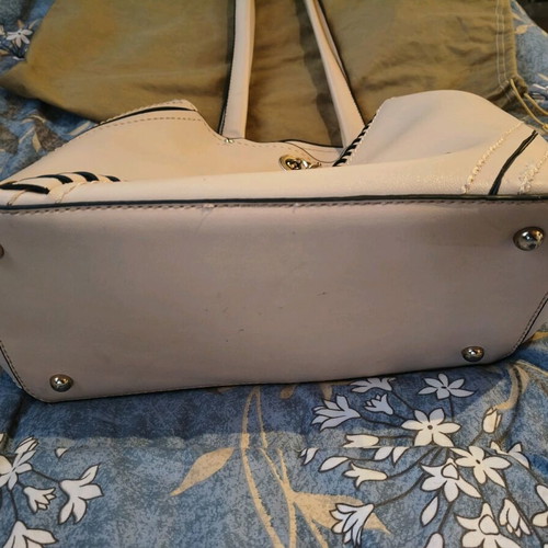 Savil leather shoulder bag, beige, bucket style