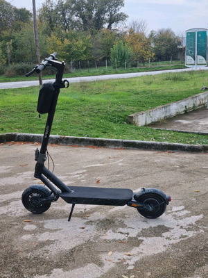 Xiaomi 4 Ultra like new, 60km top speed, 2000 watts