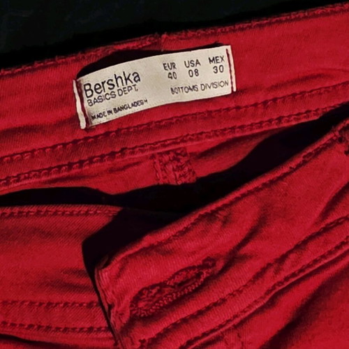 Bershka red pants like new, cotton and elastic size L