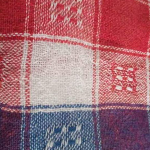 Tablecloths pack of 7 1.50x1.50 meters, like new, assorted colors