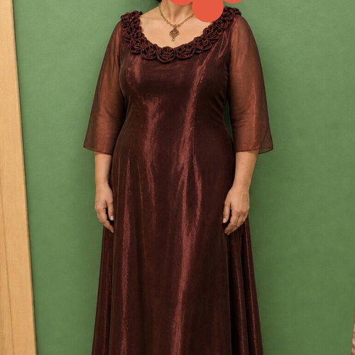 Vintage burgundy evening dress like new, size 50