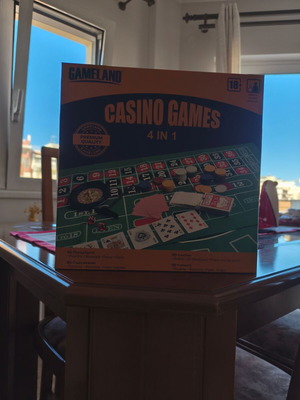 Casino Games 4 in 1 like new