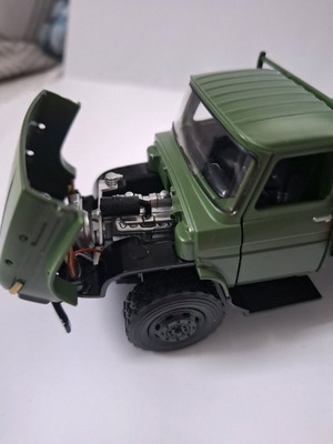 FAW Jiefang CA141 military toy truck like new, scale 1:36, metal and plastic