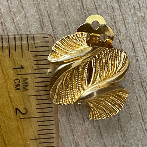 Vintage Clip Earrings New Gold Color