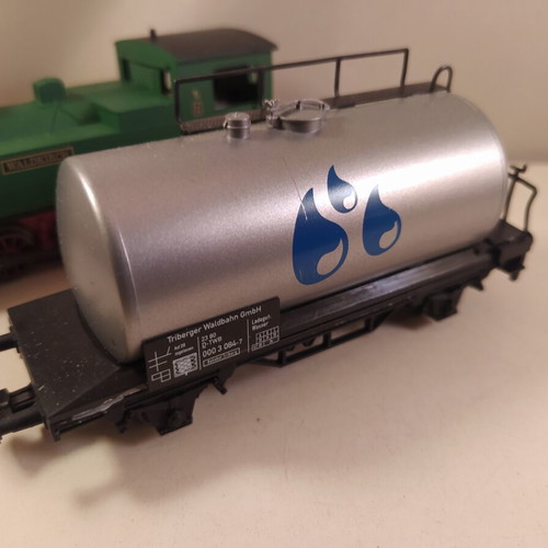 Marklin lot 2931 analog and digital locomotive used, siku missing part