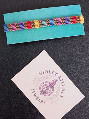 Handmade macrame bracelet new, multicolored
