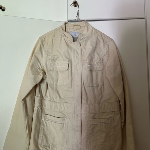 Beige outerwear like new, size L