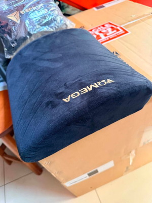 Secretlab lumbar and headrest pillow new, memory foam support