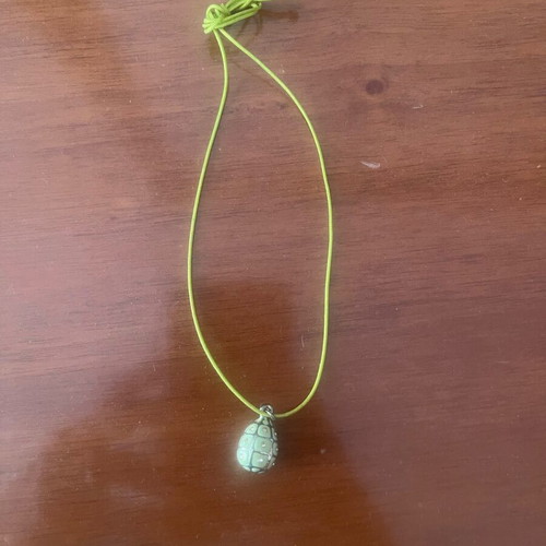 Necklace like new green with strass and egg-shaped Faberze pendant