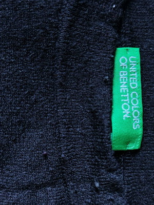 Ανδρική slim fit μπλούζα Benetton μεταχειρισμένη, μέγεθος large, μαύρη