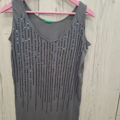 Benetton top with sequins like new, size L, grey