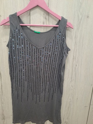 Benetton top with sequins like new, size L, grey