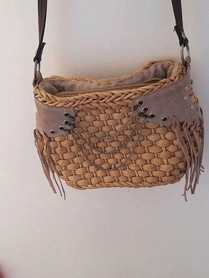 Straw bag like new