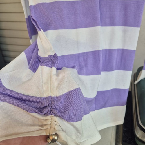 Knitted top like new, size L, white and purple