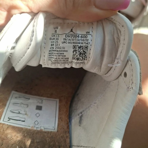 Nike Air Jordan 1 Elevate Low Atmosphere sneakers like new, size 39