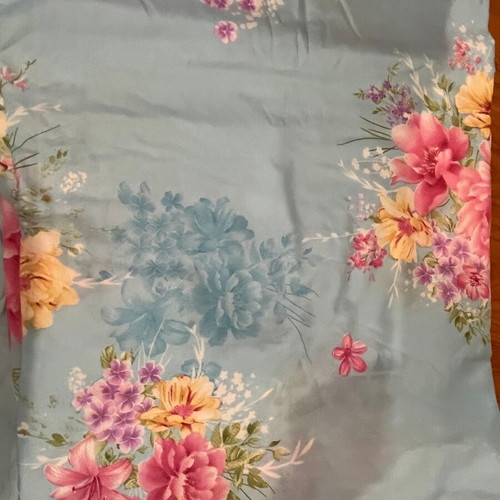 Duvet cover microfiber used, dimensions 265 x 280 cm