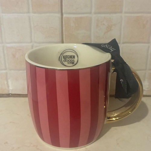 Fresh mug new from patisseries