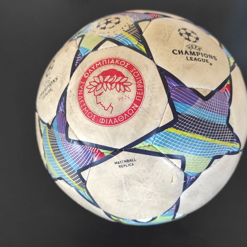 Adidas Finale 14 Match Ball Replica used, Olympiakos UEFA Champions League 2014/15