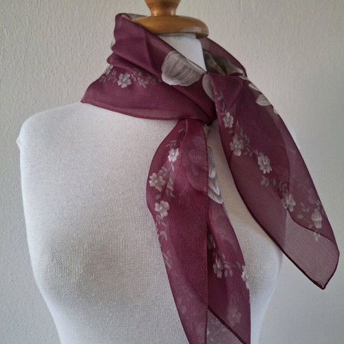Scarf Made in Italy like new, fuchsia